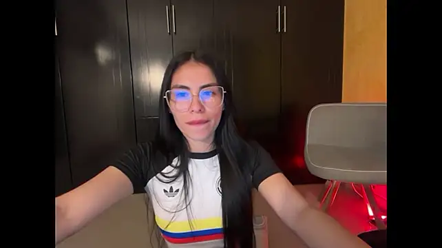 sasha_jonne XXX чат на живо