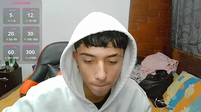 Mr__Aaronn XXX чат на живо