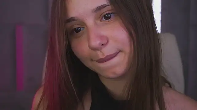 TinyNatalie's Live XXX Chat