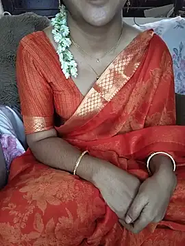 Cute-Smiely-Queen-Telugu's Live XXX Chat