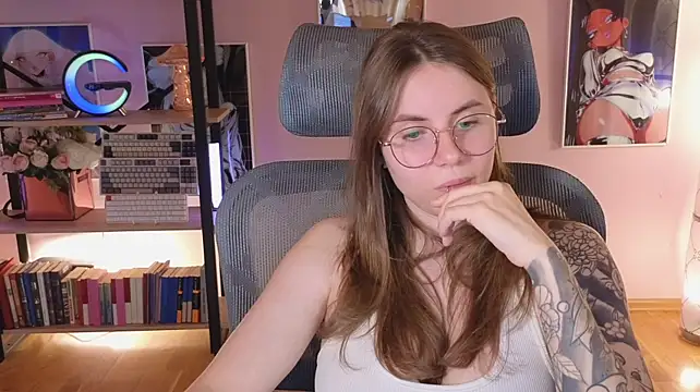 _AnnaStark_: απευθείας συνομιλία ΧΧΧ