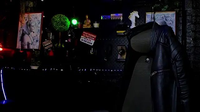 LexHardy 即時 XXX 聊天