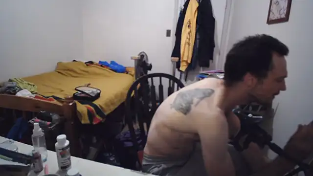 JohnnyMoves 라이브 XXX 채팅