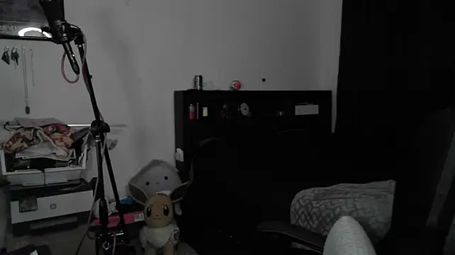 DevilPup75_ élő XXX-chatje