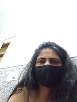 Chat XXX en directo de SashaPatel