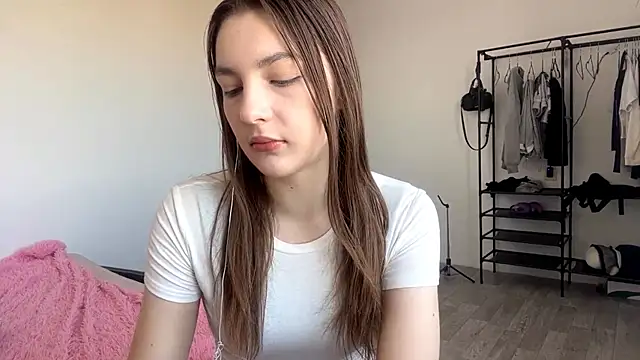 Онлайн чат XXX JuleCawood