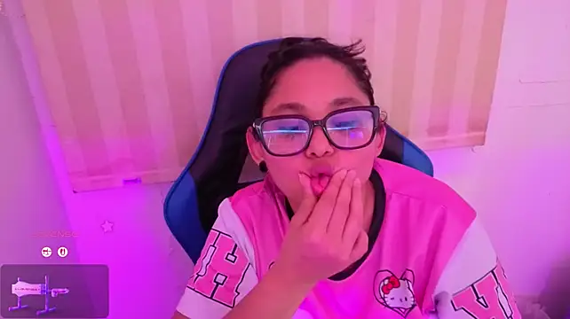 Cuteprincess21 live XXX chat