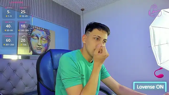 Ethanx18_のライブXXXチャット