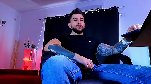 Chatroom XXX en direct de MightyAaron66