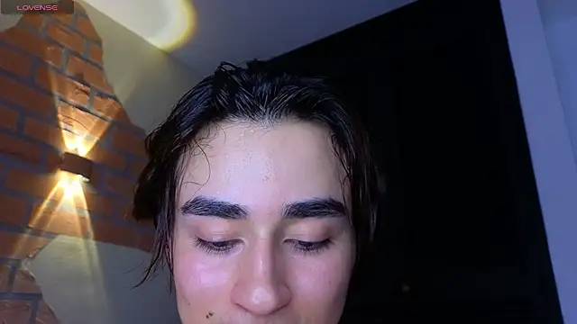 Connorr_01: απευθείας συνομιλία ΧΧΧ