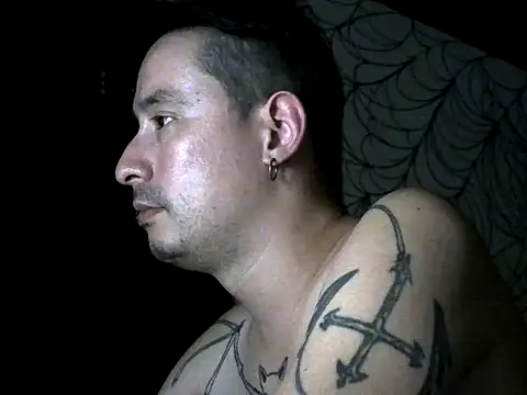 vampireathome élő XXX-chatje