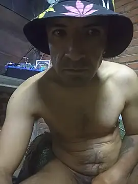 BenjaminZ666 Live XXX-Chat