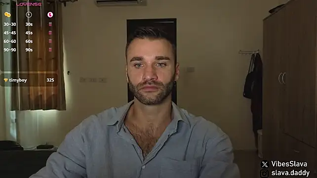 DaddySlava 라이브 XXX 채팅