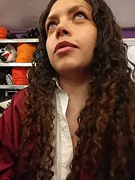 Ruby_diamonds élő XXX-chatje