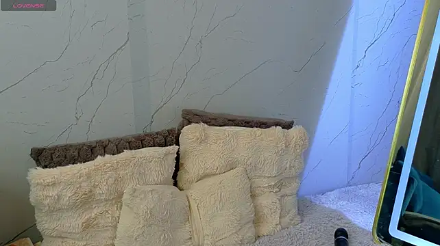 دردشة sasha_lst الجنسية المباشرة