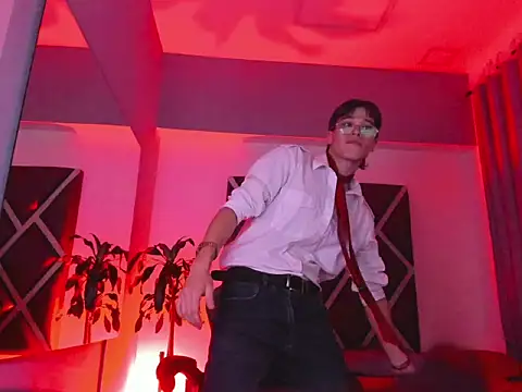 Czat XXX na żywo – Axel_Royce