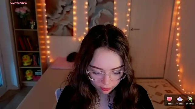 MilenaSaint Adlı Modelin Canlı XXX Sohbeti