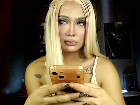 Just_calli01's Live XXX Chat