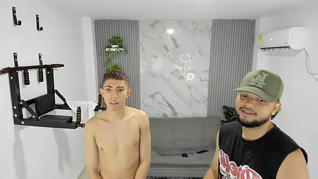 XXX chat uživo modela sir_max_hot