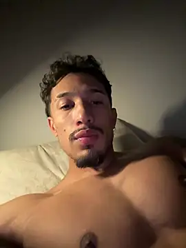 Chat XXX ao vivo de rafael_stone11