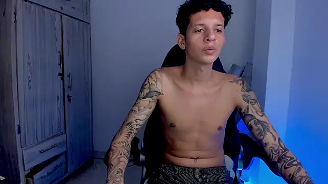tylerrnova – Live XXX-chat