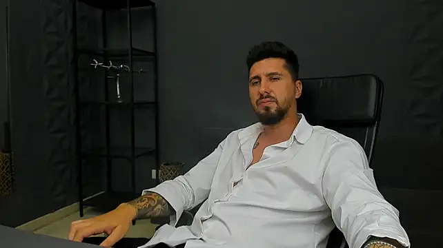 แชท XXX สดของ LoganStroud