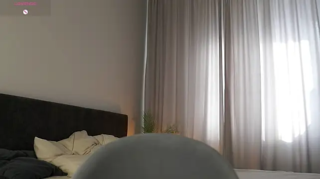Chat +18 de LettySlovacek ao vivo