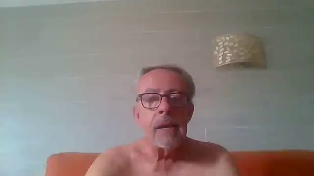 tuggy59: онлайн-секс-чат