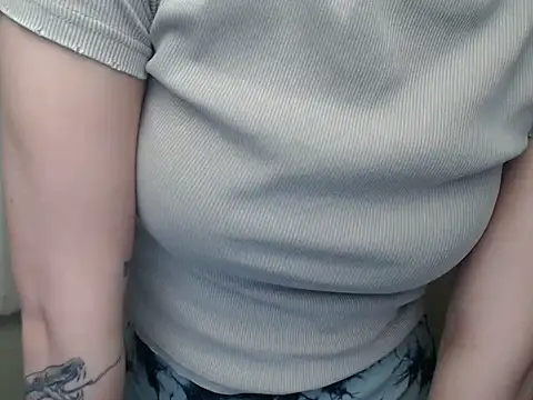 StrangerGi 现场XXX聊天