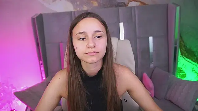 TinyNatalie – Naživo XXX chat