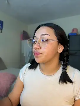 Issa_rodriguez Live XXX-Chat