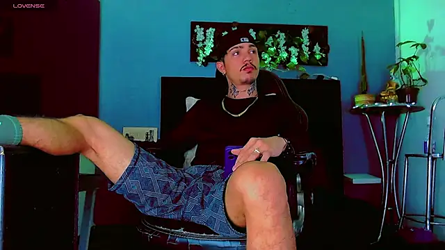 Chat +18 de HannibalLester ao vivo