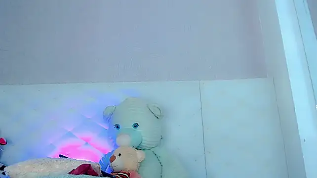 Chatroom XXX en direct de sheylarjenner_23