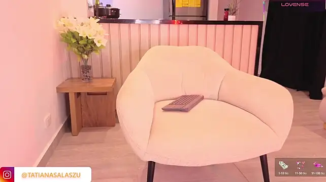 tatiana_10 Adlı Modelin Canlı XXX Sohbeti