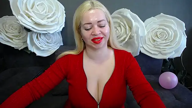 OliviaVerr Adlı Modelin Canlı XXX Sohbeti