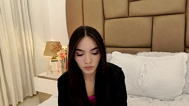KatheVera's Live XXX Chat