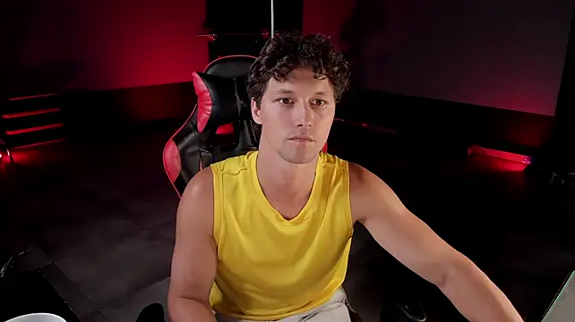 dirty-boss live XXX chat