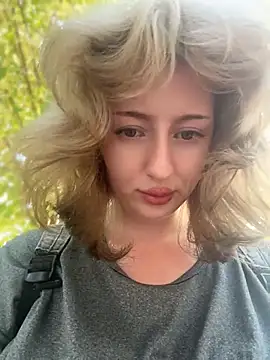 RonnieKiss' Live XXX Chat