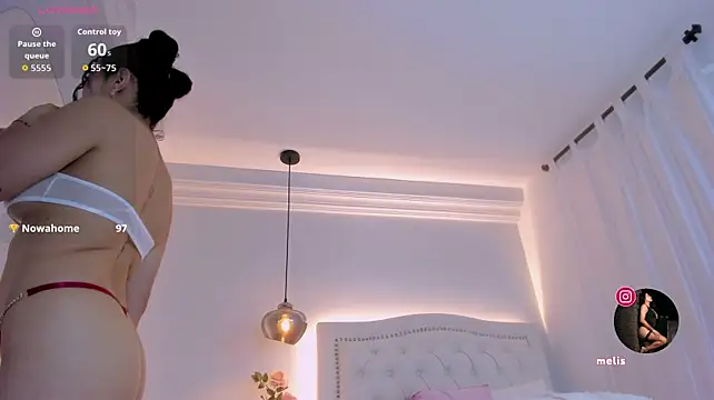 Czat XXX na żywo – emilly_duque