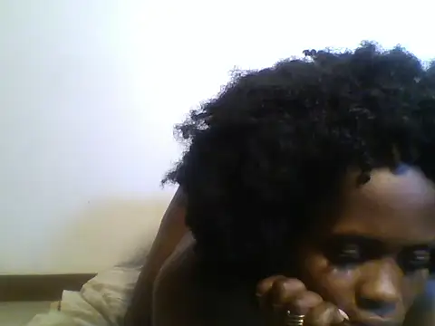 Chatroom XXX en direct de Candysleek_petite