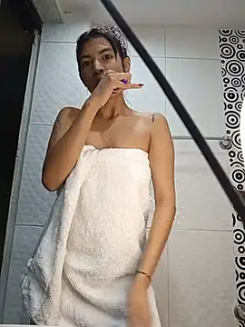 Chat +18 de Kaelenandmatt ao vivo