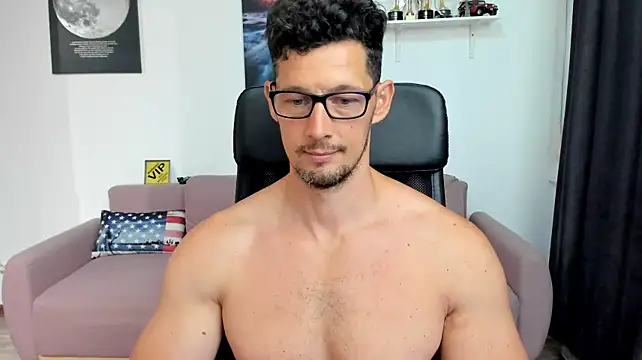 BrutusK08 라이브 XXX 채팅