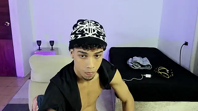 Pokazy przed kamerką – Nathan_velez