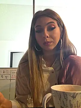 AylinRosee: онлайн-секс-чат