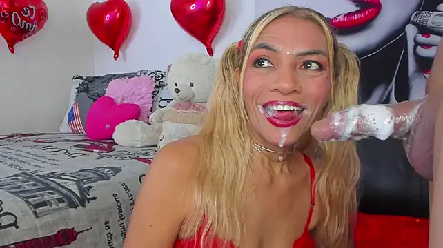 Angeline_focus live XXX chat