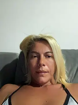 tanyagrey 即時 XXX 聊天