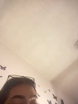 Kitty_Tits: απευθείας συνομιλία ΧΧΧ