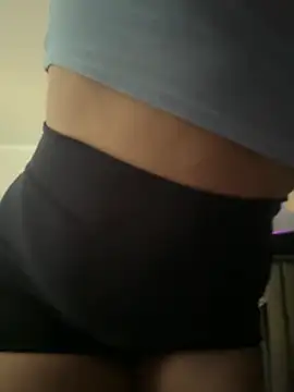 Chatroom XXX en direct de LushBySofa