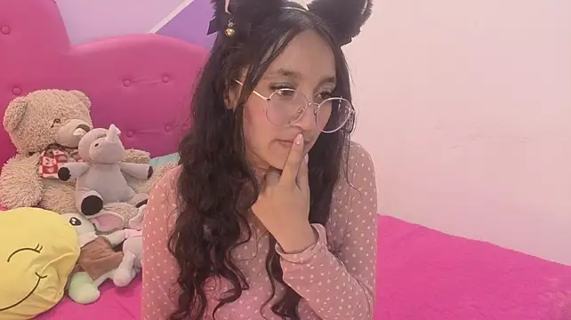 צ'אט XXX בשידור חי של Emily__Blush