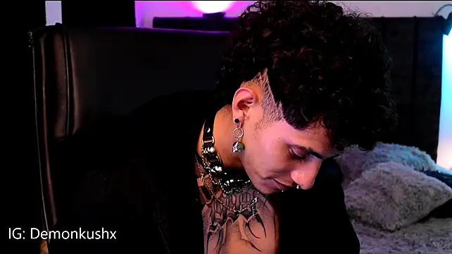 DemonKush--'s Live XXX Chat